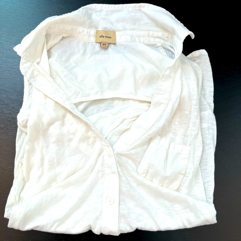 Ella Moss button down sleeveless top